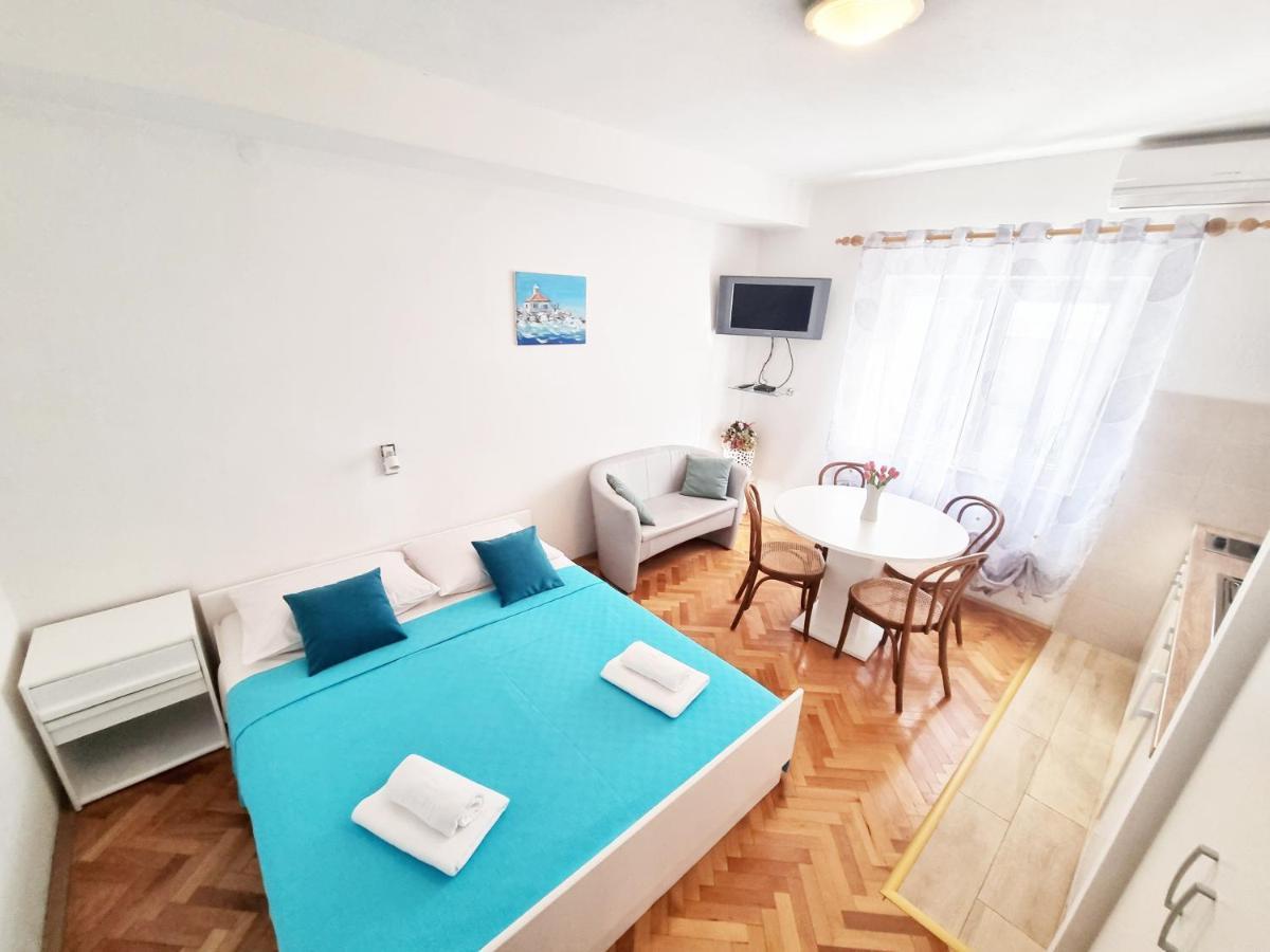 Apartman Bidol Makarska Ngoại thất bức ảnh
