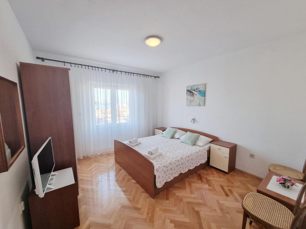 Apartman Bidol Makarska Ngoại thất bức ảnh