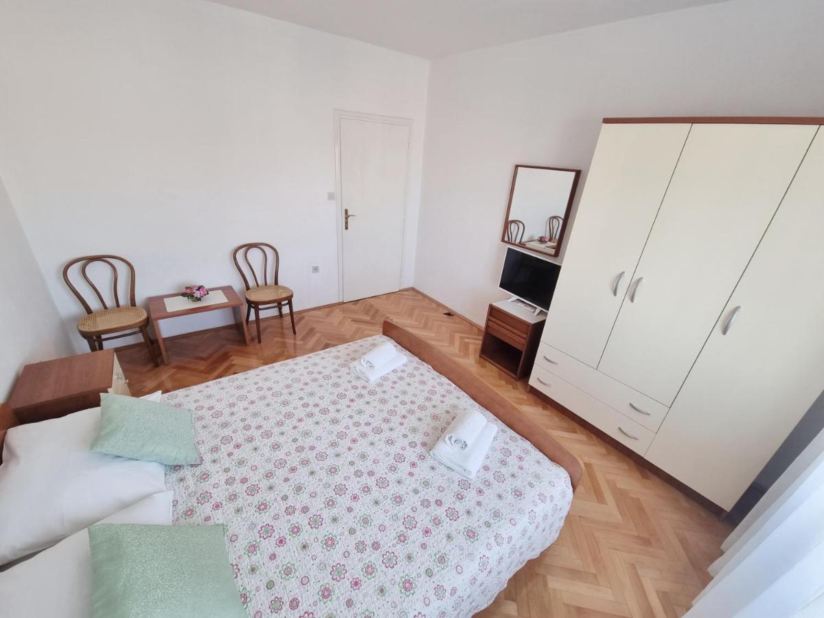 Apartman Bidol Makarska Ngoại thất bức ảnh