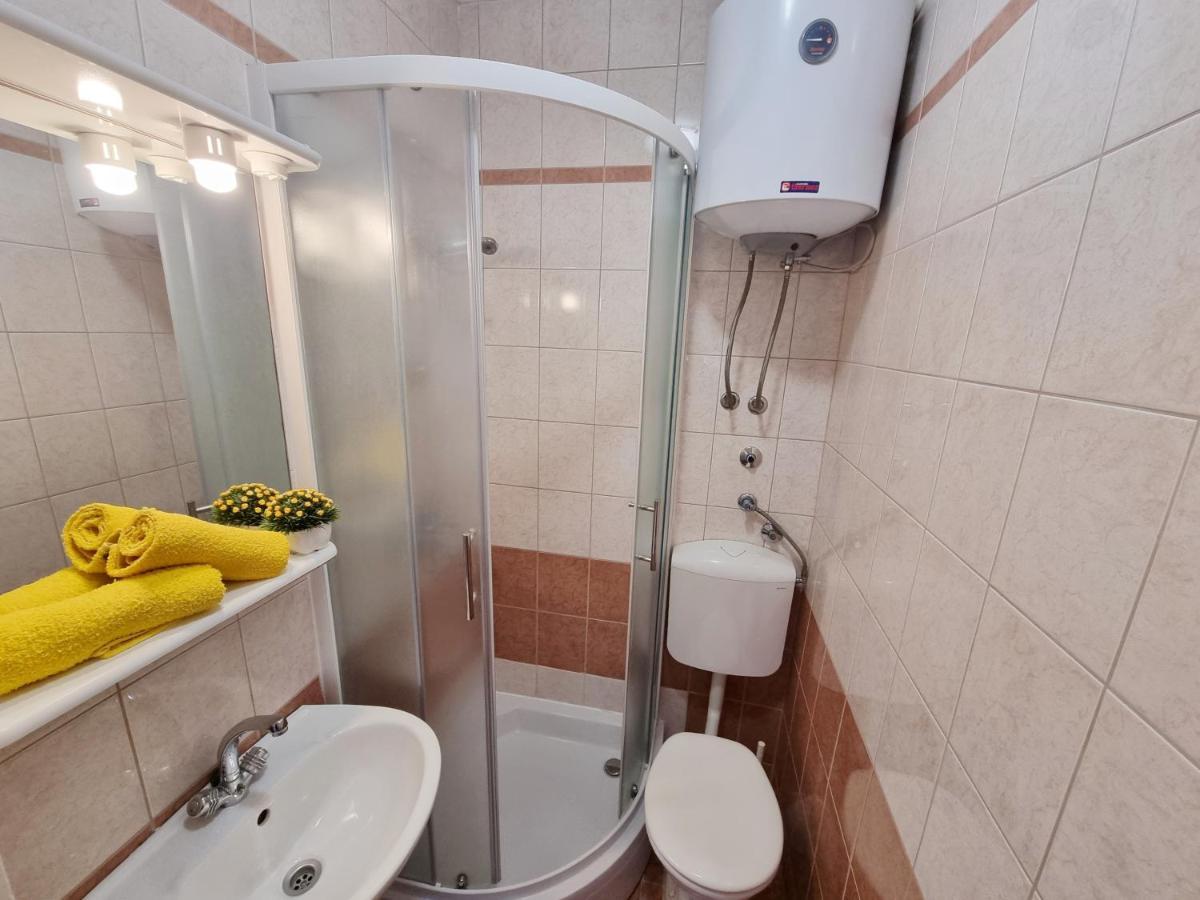Apartman Bidol Makarska Ngoại thất bức ảnh